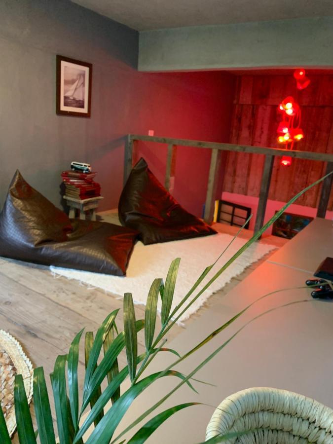 Hostel Villa Cacau Транкозу Экстерьер фото